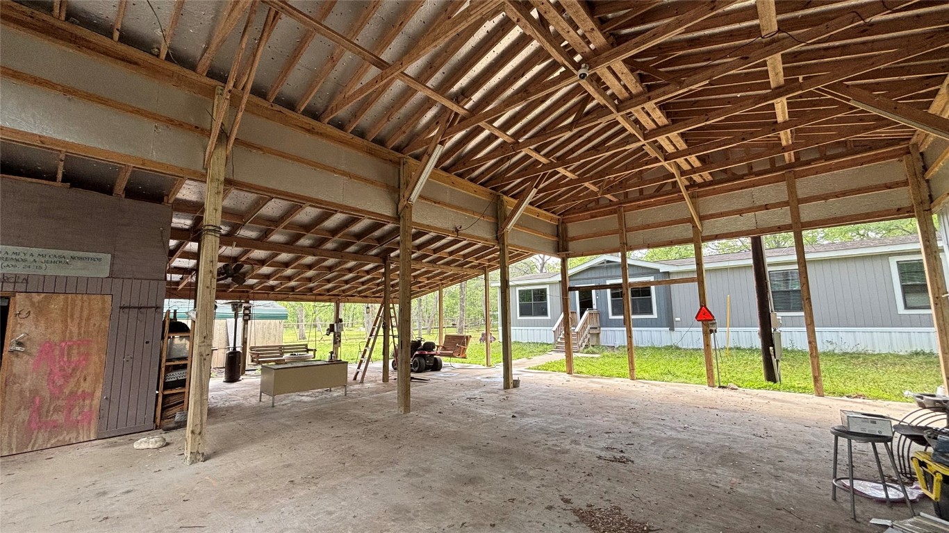 563 Forest Lawn Road Wharton, TX 77488 - Photo 5 of 34