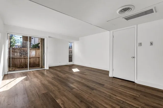 $1,600 | 954 South Weatherred Drive, Richardson, TX 75080