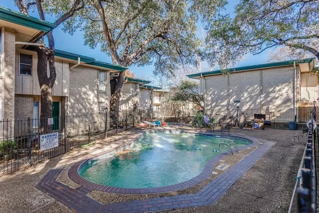 $1,600 | 954 South Weatherred Drive, Richardson, TX 75080