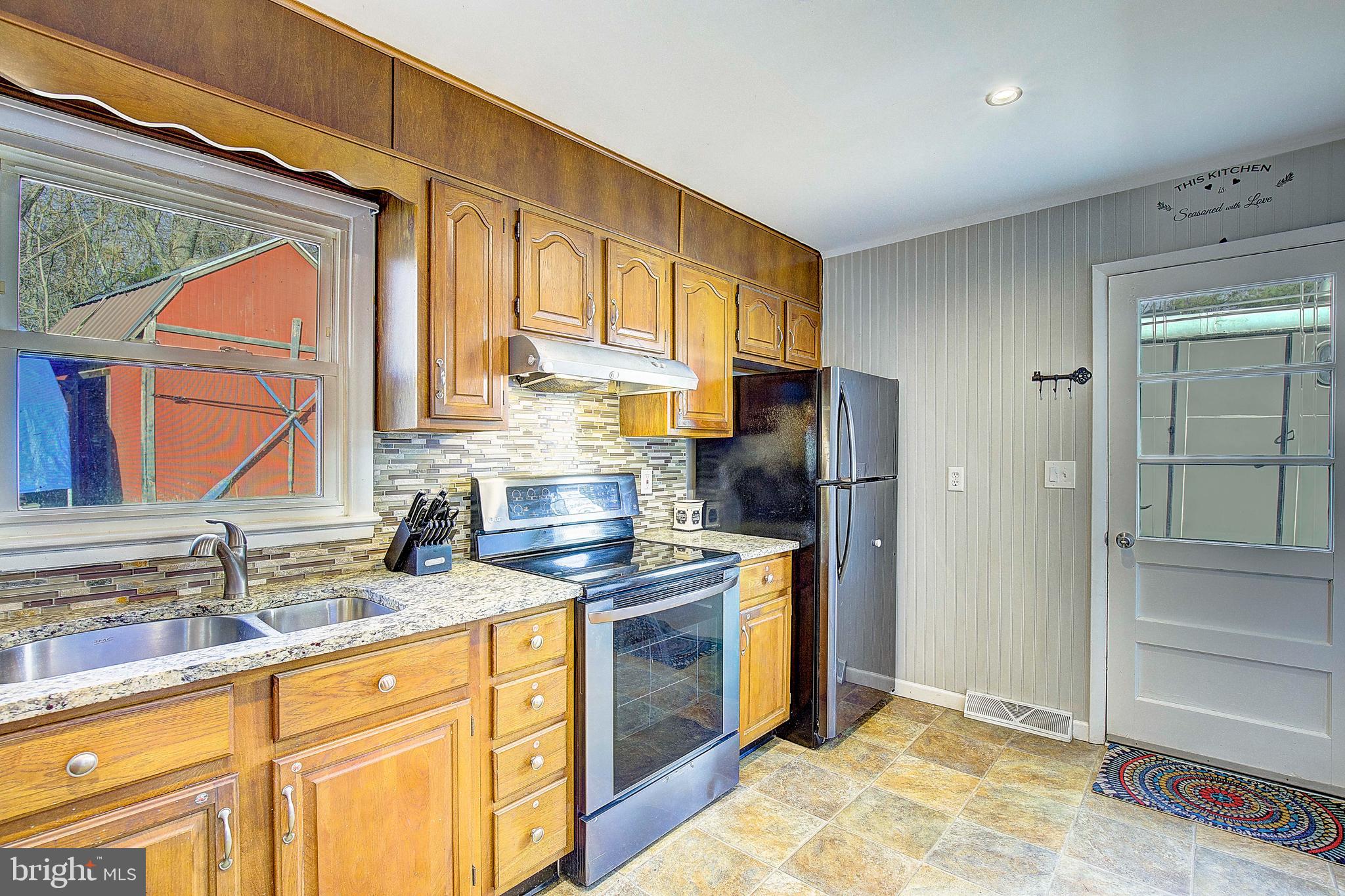29755 Three Notch Road Charlotte Hall, MD 20622 - Photo 13 of 24 Gallery Image 13