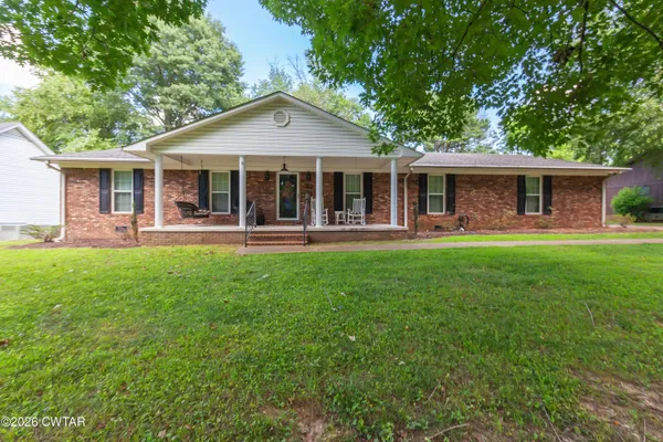 $305,000 | 32 Colonial Cove, Jackson, TN 38305