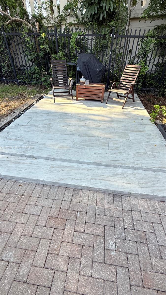 691 Northwest 7th Street Road Miami, FL 33136 - Photo 27 of 45 patio