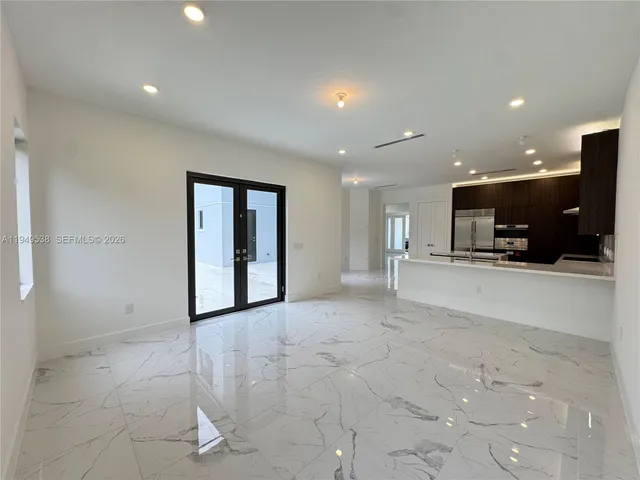 $19,000 | 19670 Northeast 14th Court, Unit 19670, Miami, FL 33179