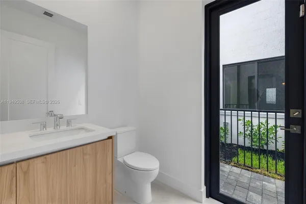 $15,000 | 19670 Northeast 14th Court, Unit 19670, Miami, FL 33179