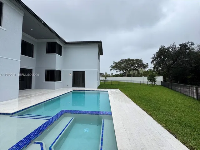 $19,000 | 19670 Northeast 14th Court, Unit 19670, Miami, FL 33179