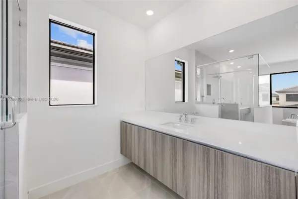 $15,000 | 19670 Northeast 14th Court, Unit 19670, Miami, FL 33179