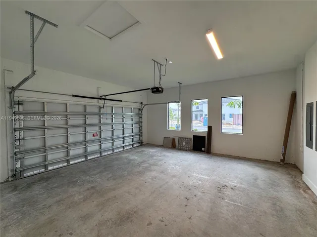 $19,000 | 19670 Northeast 14th Court, Unit 19670, Miami, FL 33179