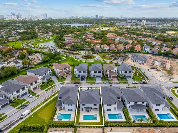 $15,000 | 19670 Northeast 14th Court, Unit 19670, Miami, FL 33179