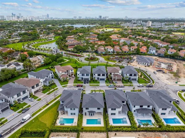 $15,000 | 19670 Northeast 14th Court, Unit 19670, Miami, FL 33179