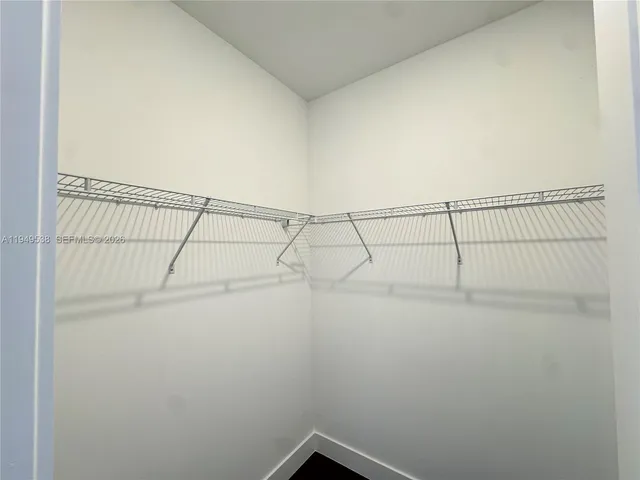 $19,000 | 19670 Northeast 14th Court, Unit 19670, Miami, FL 33179