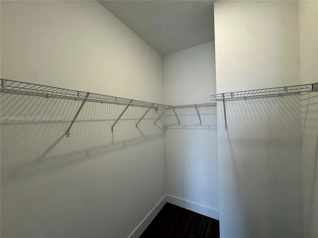 $19,000 | 19670 Northeast 14th Court, Unit 19670, Miami, FL 33179