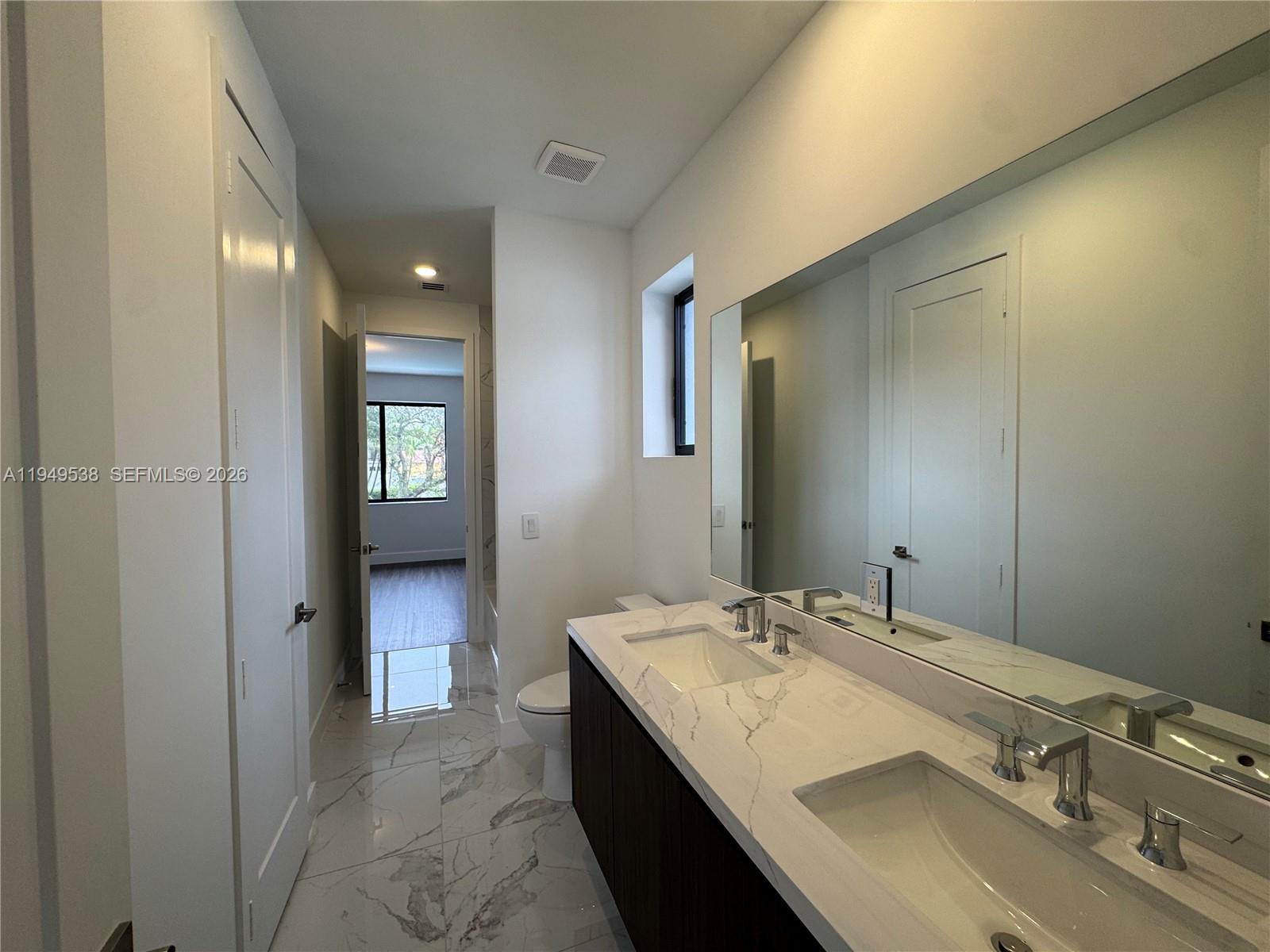 19670 Northeast 14th Court, Unit 19670 Miami, FL 33179 - Photo 84 of 95