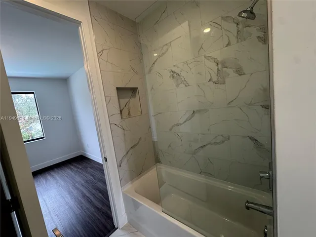 $19,000 | 19670 Northeast 14th Court, Unit 19670, Miami, FL 33179