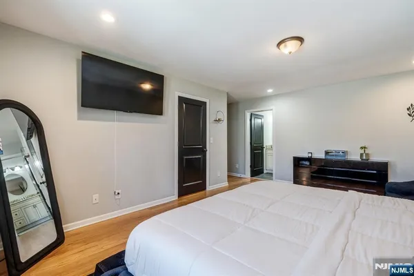 $799,000 | 1718 4th, Piscataway, NJ 08854