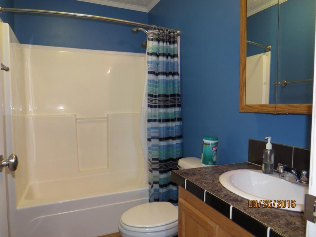 3630 Stone Mountain Road Coeburn, VA 24230 - Photo 26 of 36 2nd Bath
