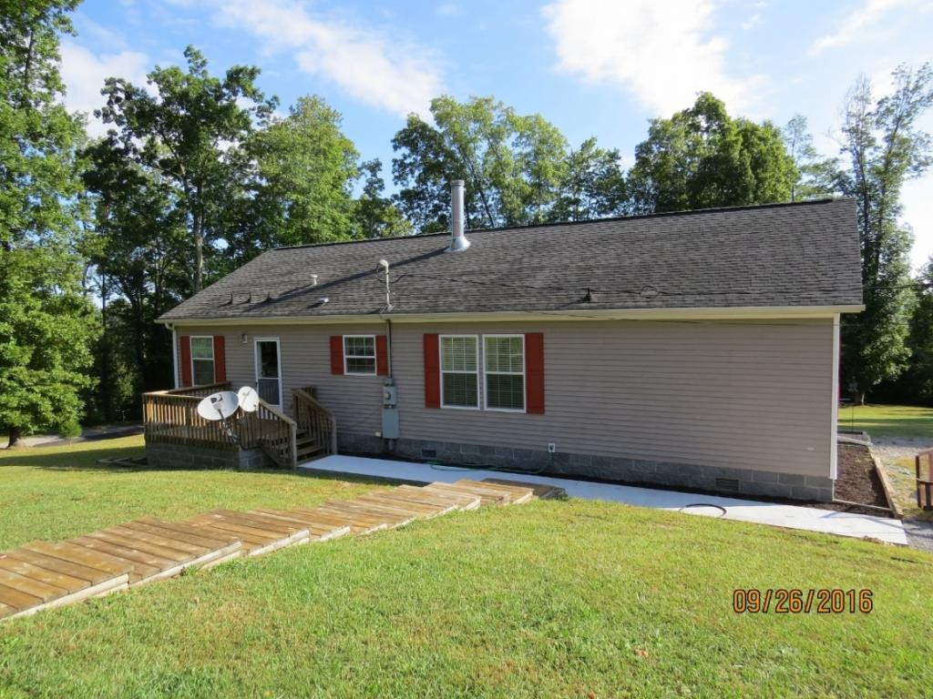 3630 Stone Mountain Road Coeburn, VA 24230 - Photo 34 of 36 Rear View
