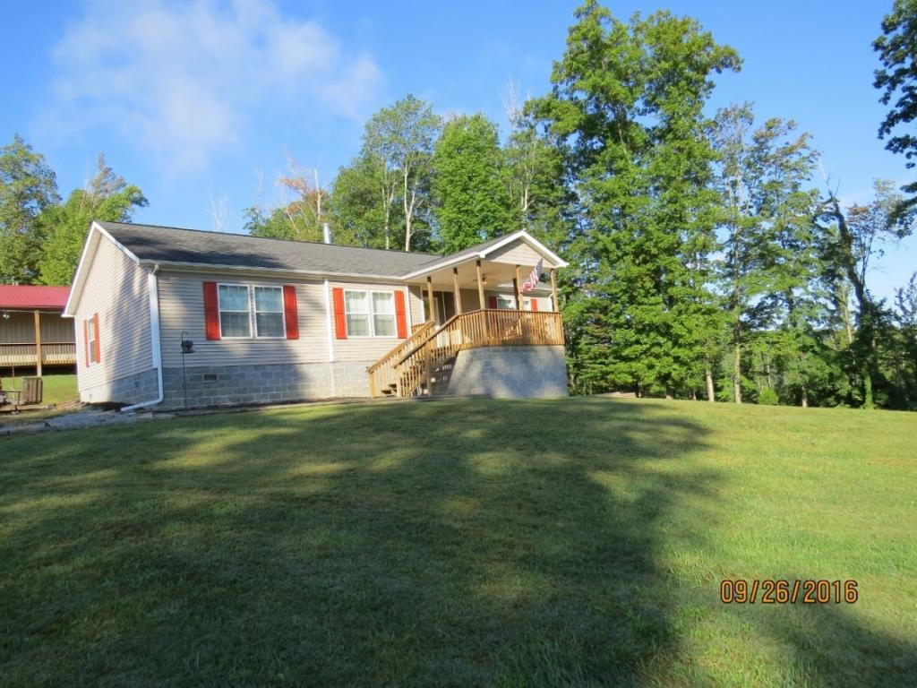 3630 Stone Mountain Road Coeburn, VA 24230 - Photo 4 of 36 Photo 4