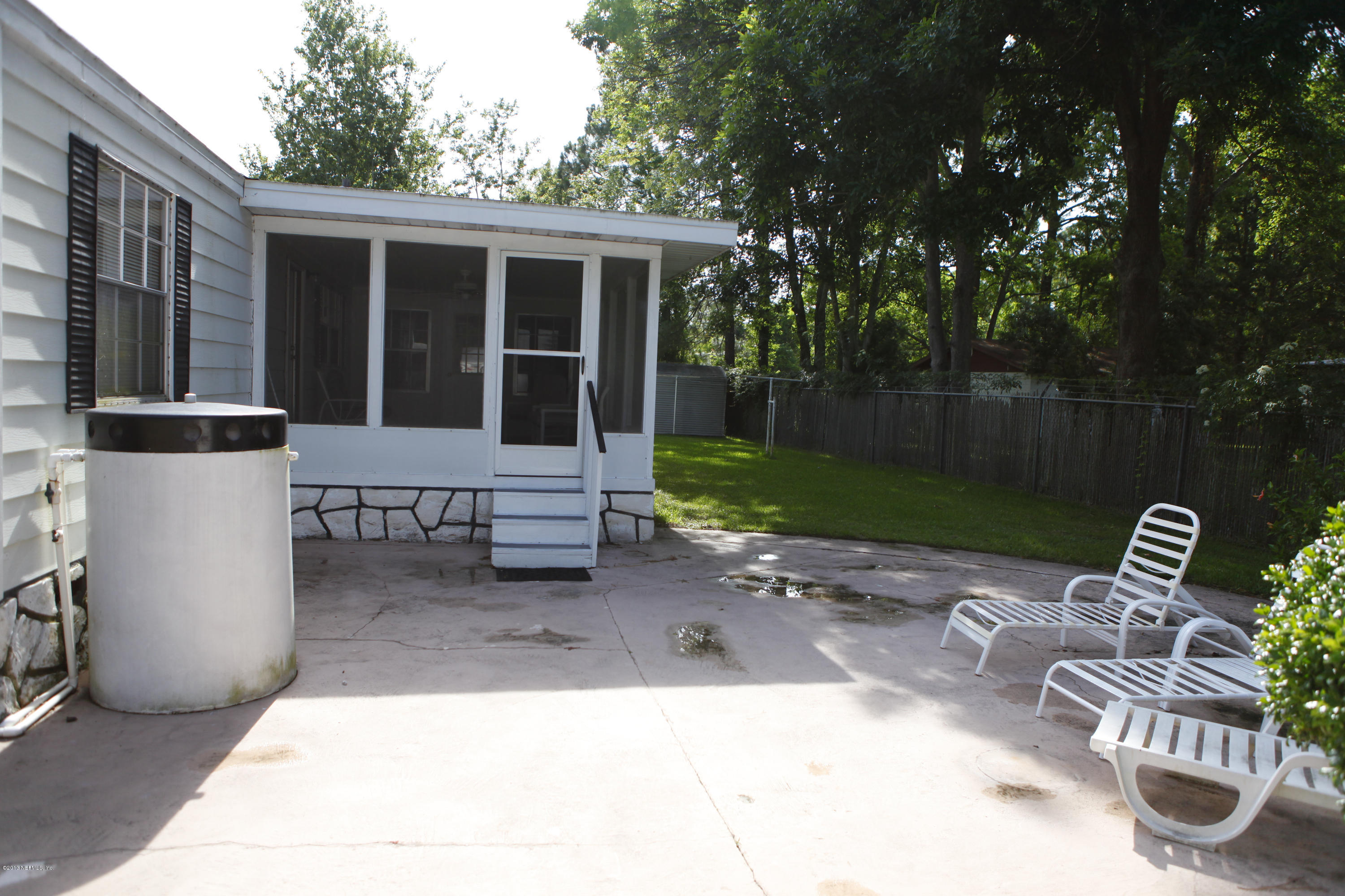 13715 Fario Road Jacksonville, FL 32224 - Photo 25 of 30 Patio and Screened Porch
