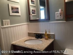 8641 Riverest Drive Portland, MI 48875 - Photo 11 of 30 Bath1