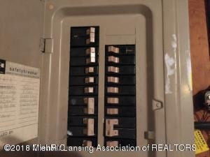 8641 Riverest Drive Portland, MI 48875 - Photo 19 of 30 Breakers