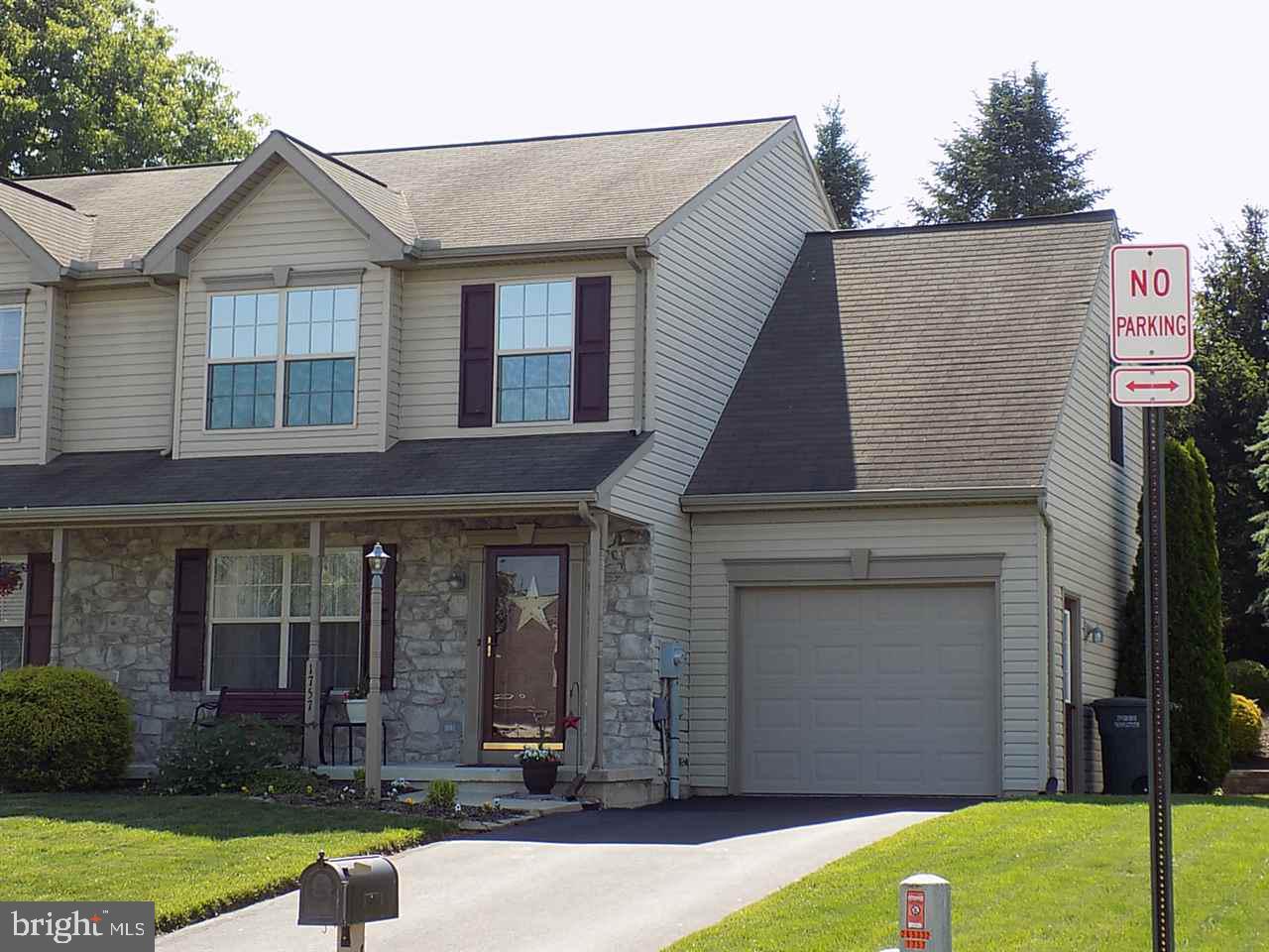 1757 Rocky Road Dover, PA 17315 - Photo 2 of 36 Gallery Image 2