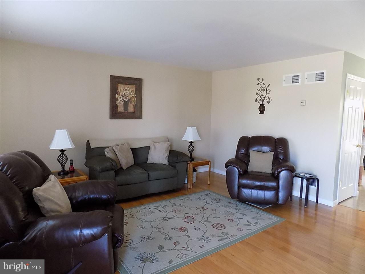 1757 Rocky Road Dover, PA 17315 - Photo 15 of 36 Gallery Image 15