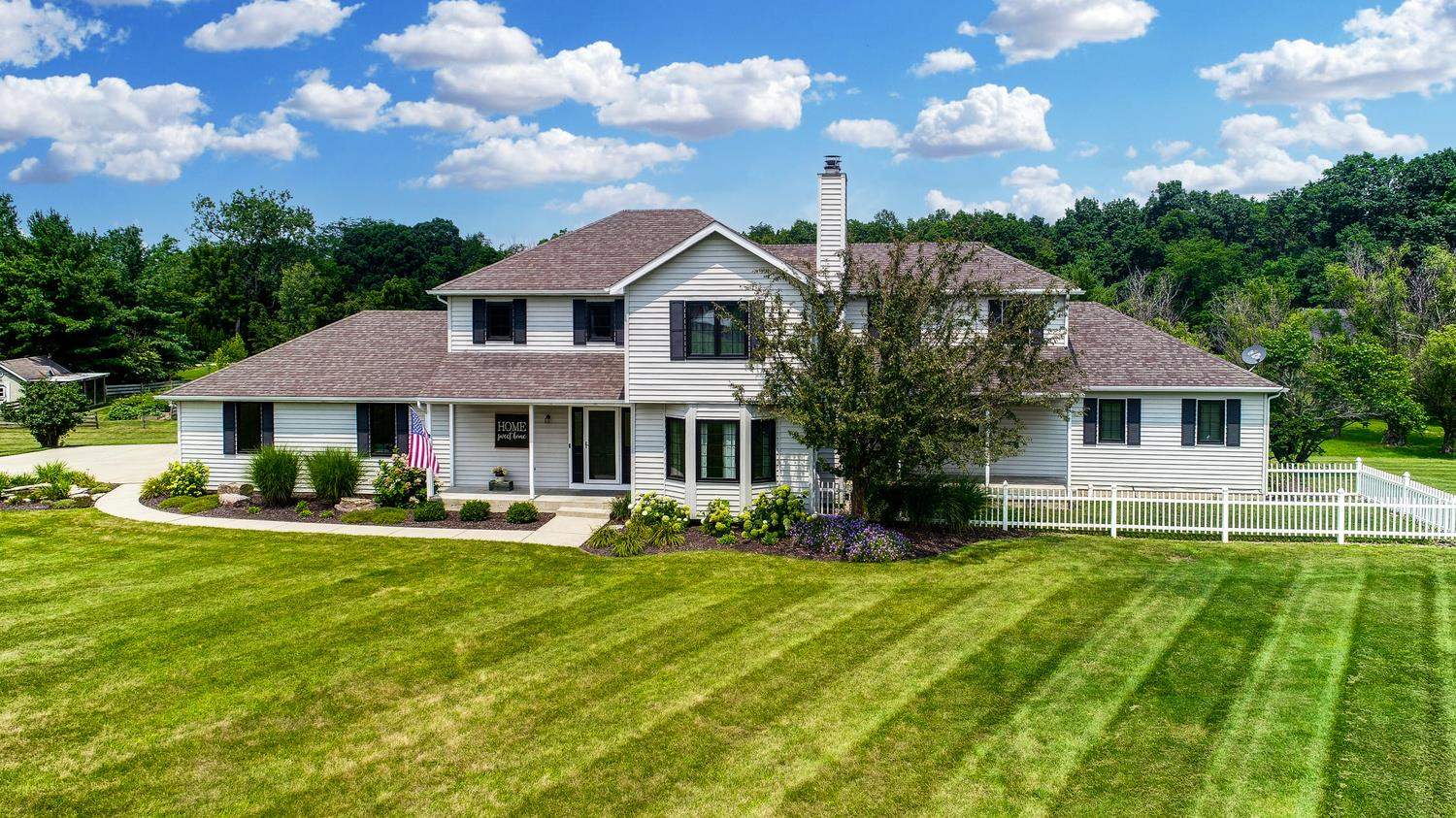 9511 Garman Road Leo, IN 46765 - Photo 1 of 36