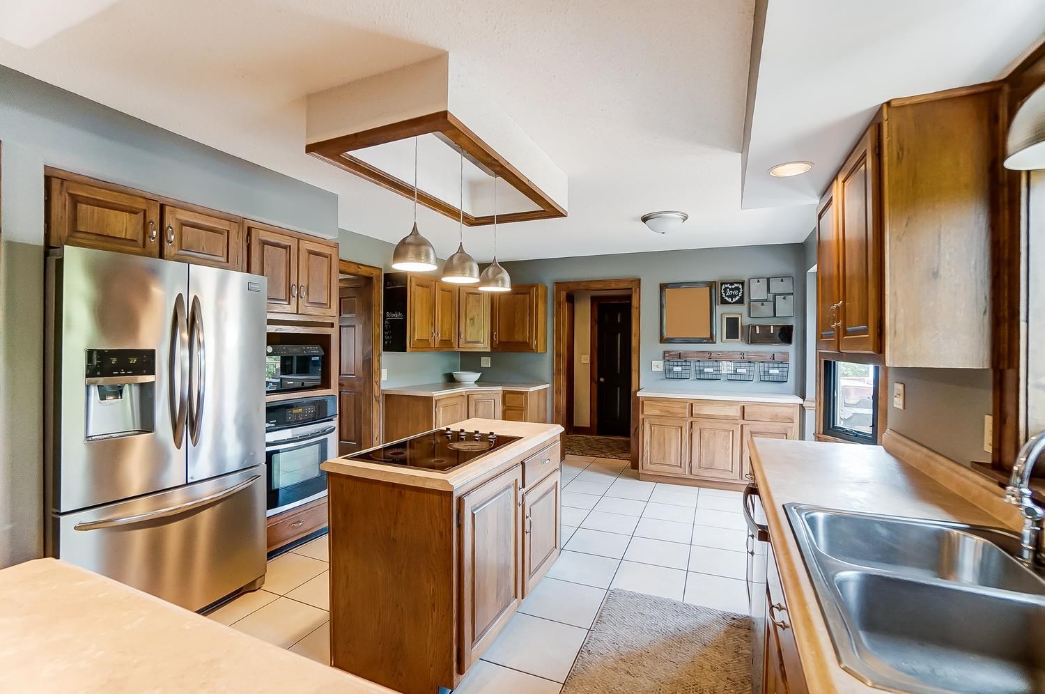 9511 Garman Road Leo, IN 46765 - Photo 7 of 36