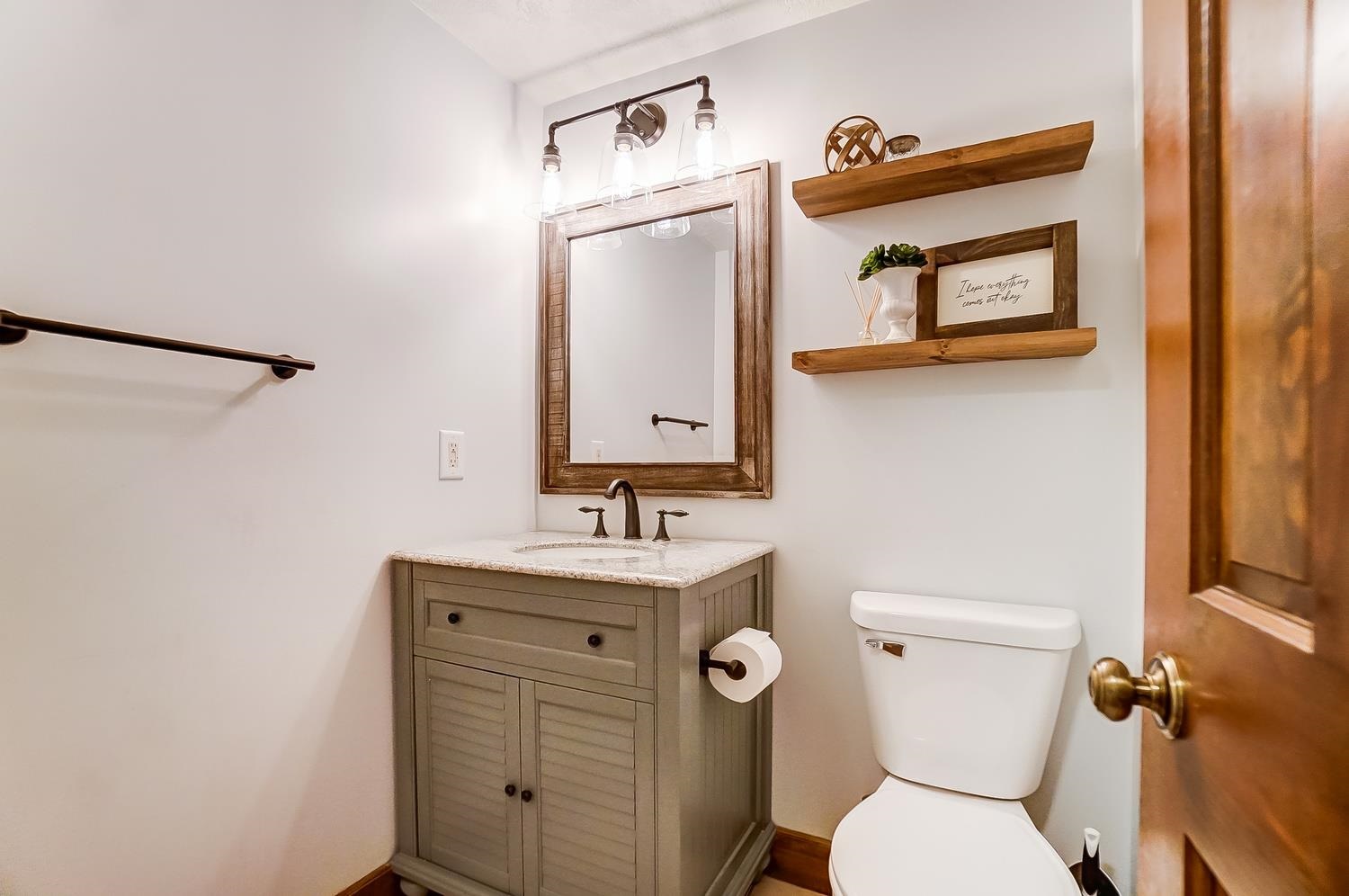 9511 Garman Road Leo, IN 46765 - Photo 10 of 36
