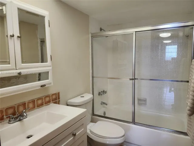 $1,500 | 1465 Northeast 123rd Street, Unit 806, North Miami, FL 33161