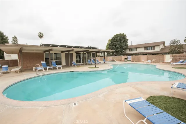 $1,800 | 11045 Slater Avenue, Unit B, Fountain Valley, CA 92708