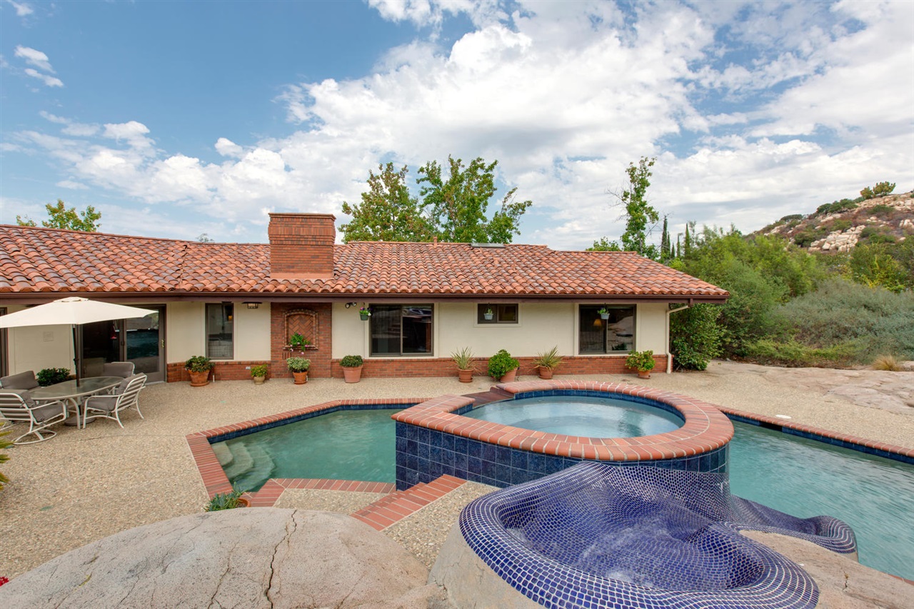 15977 Crown Valley Road Poway, CA 92064 - Photo 14 of 25 Pool, spa, slide and water feature