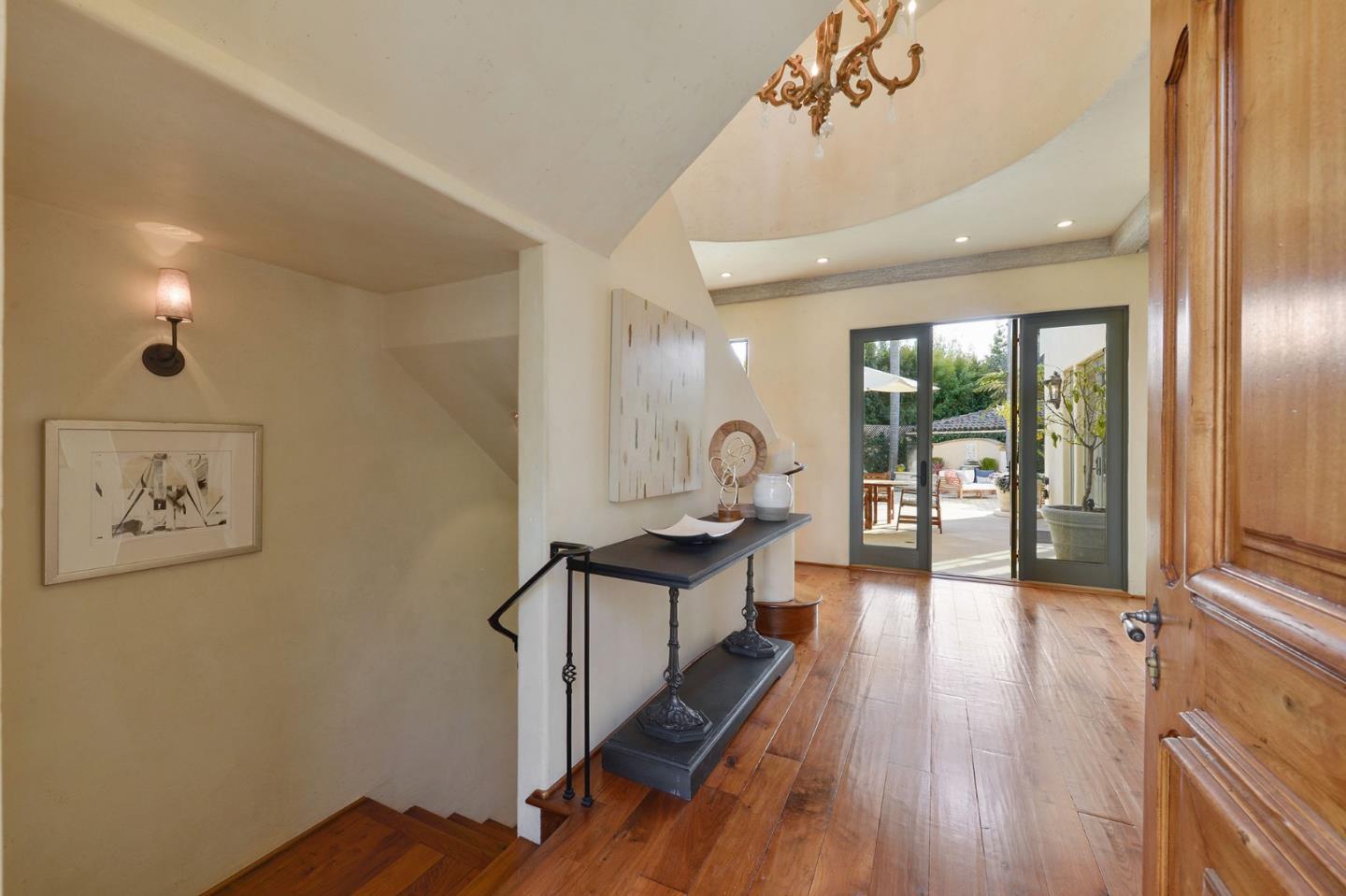 80 Crescent Drive Palo Alto, CA 94301 - Photo 2 of 34