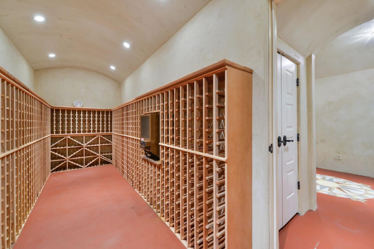 80 Crescent Drive Palo Alto, CA 94301 - Photo 29 of 34