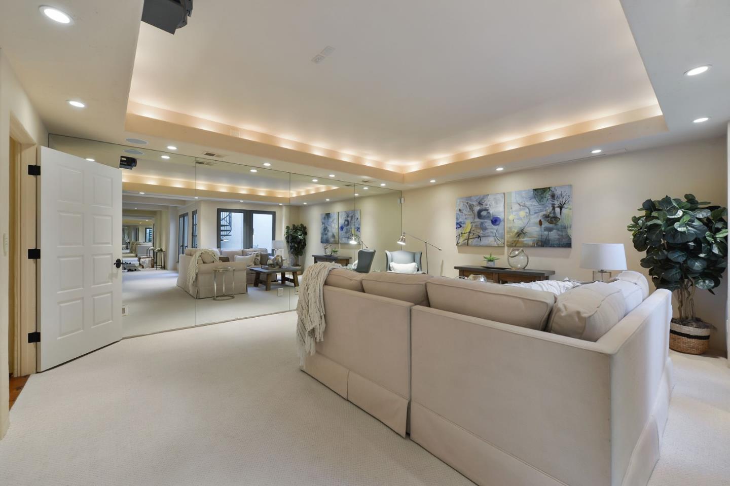 80 Crescent Drive Palo Alto, CA 94301 - Photo 30 of 34