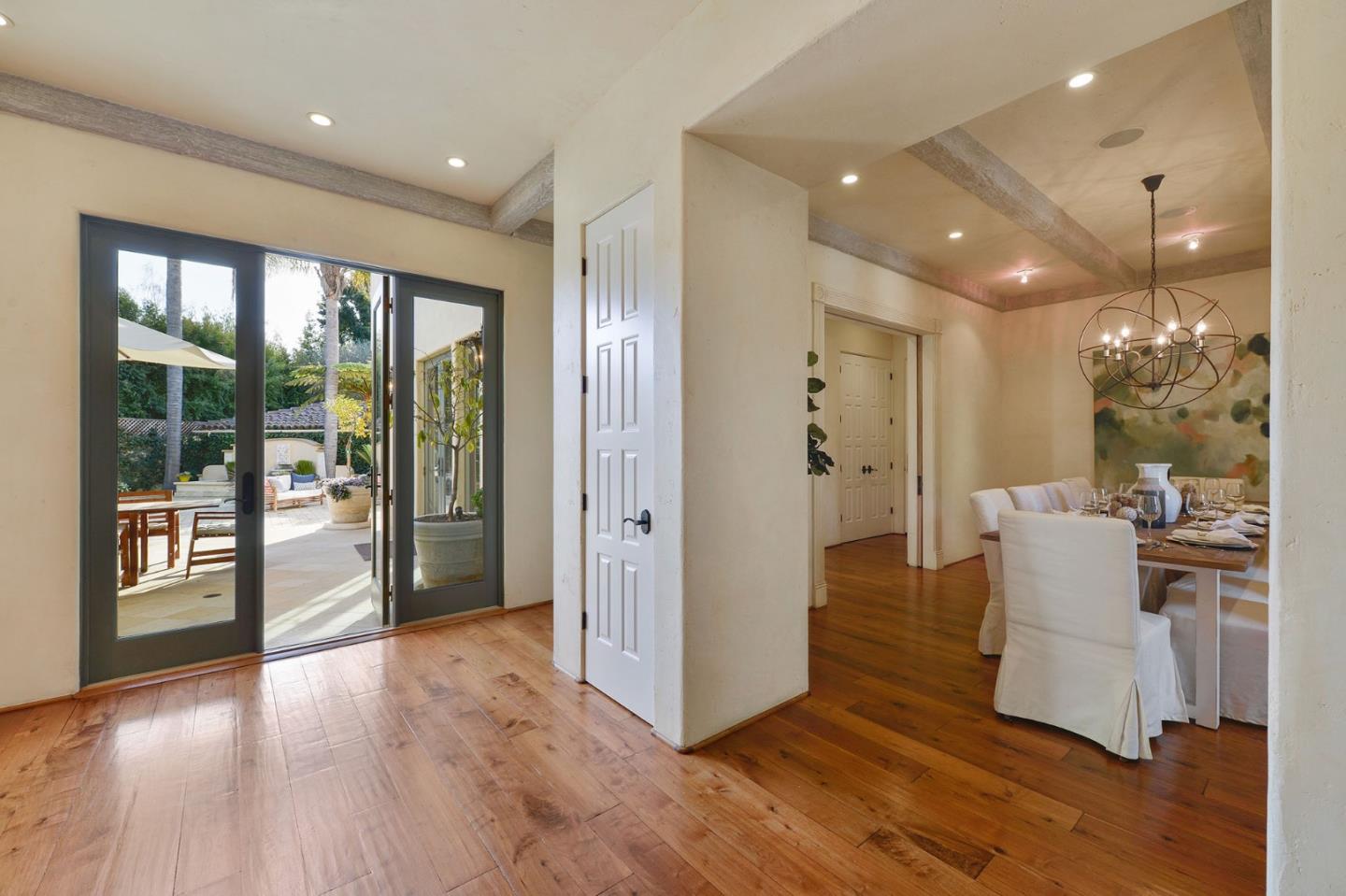 80 Crescent Drive Palo Alto, CA 94301 - Photo 4 of 34