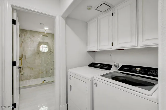 $880,000 | 9404 Low Tide Court, Las Vegas, NV 89117