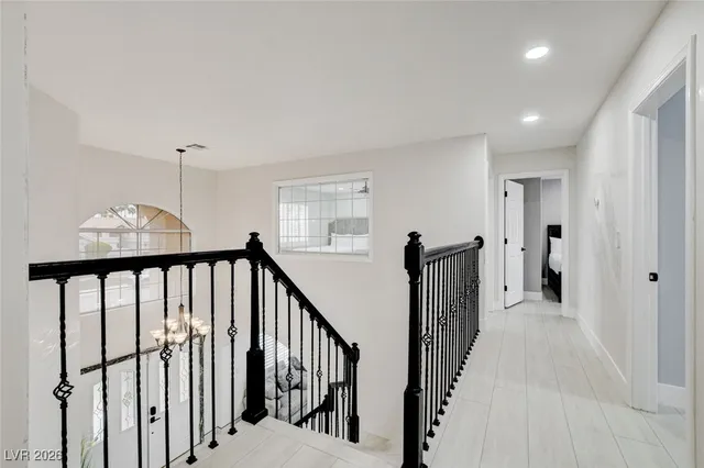 $880,000 | 9404 Low Tide Court, Las Vegas, NV 89117