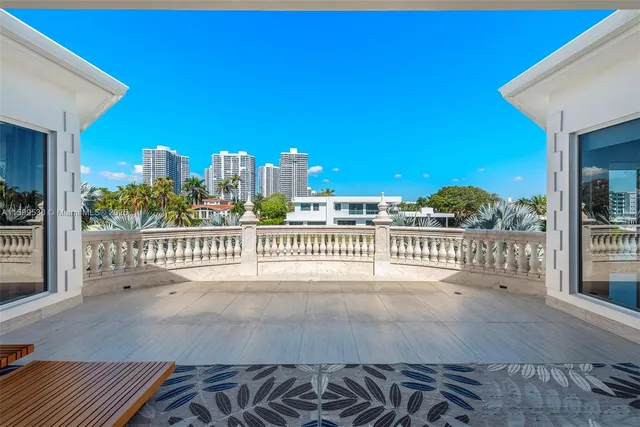 $17,699,000 | 630 Golden Beach Drive, Golden Beach, FL 33160