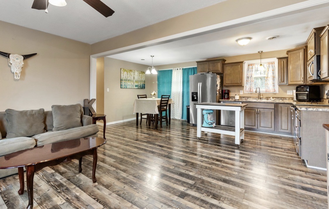 4850 Guthrie Road Clarksville, TN 37043 - Photo 5 of 25