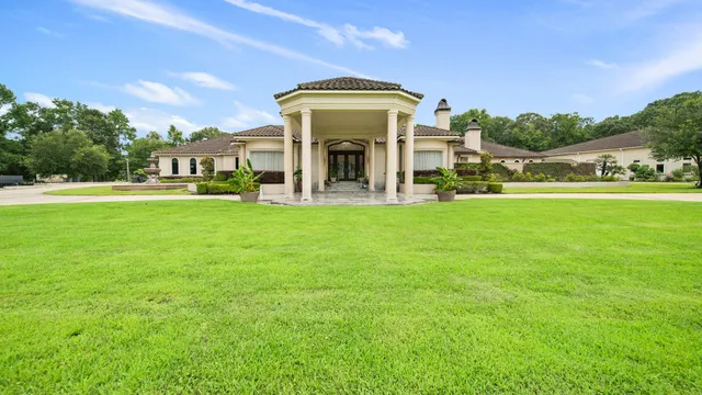 $9,500,000 | 29310 Martelly Way, Huffman, TX 77336