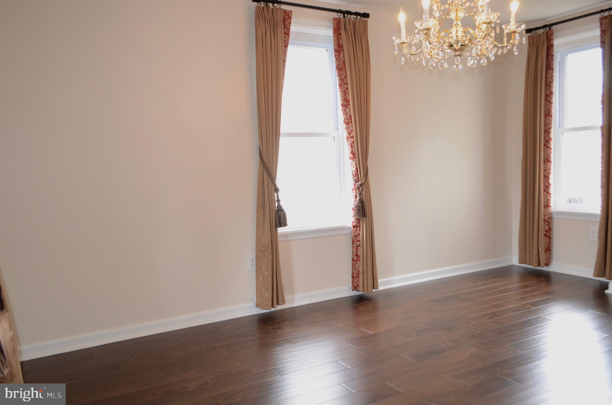 423 Ridley Avenue Folsom, PA 19033 - Photo 8 of 19 Gallery Image 8