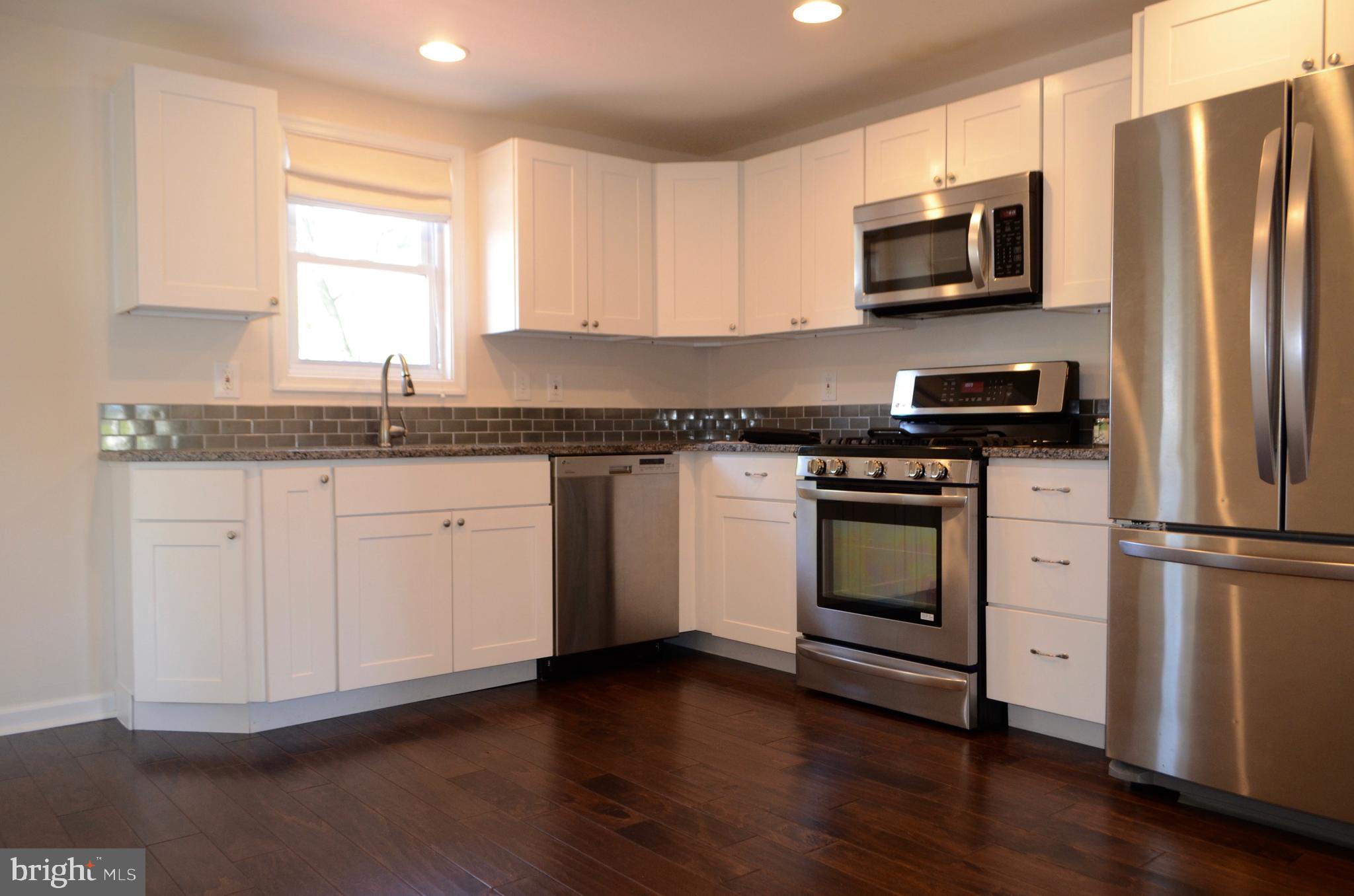 423 Ridley Avenue Folsom, PA 19033 - Photo 9 of 19 Gallery Image 9