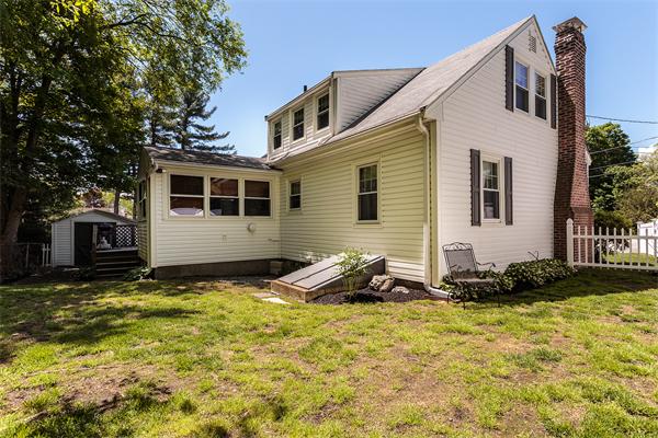 19 Bryant Road Boston, MA 02132 - Photo 4 of 24 Gallery Image 4