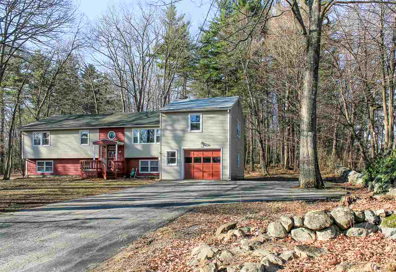 43 Hunting Road Auburn, NH 03032 - Photo 2 of 31
