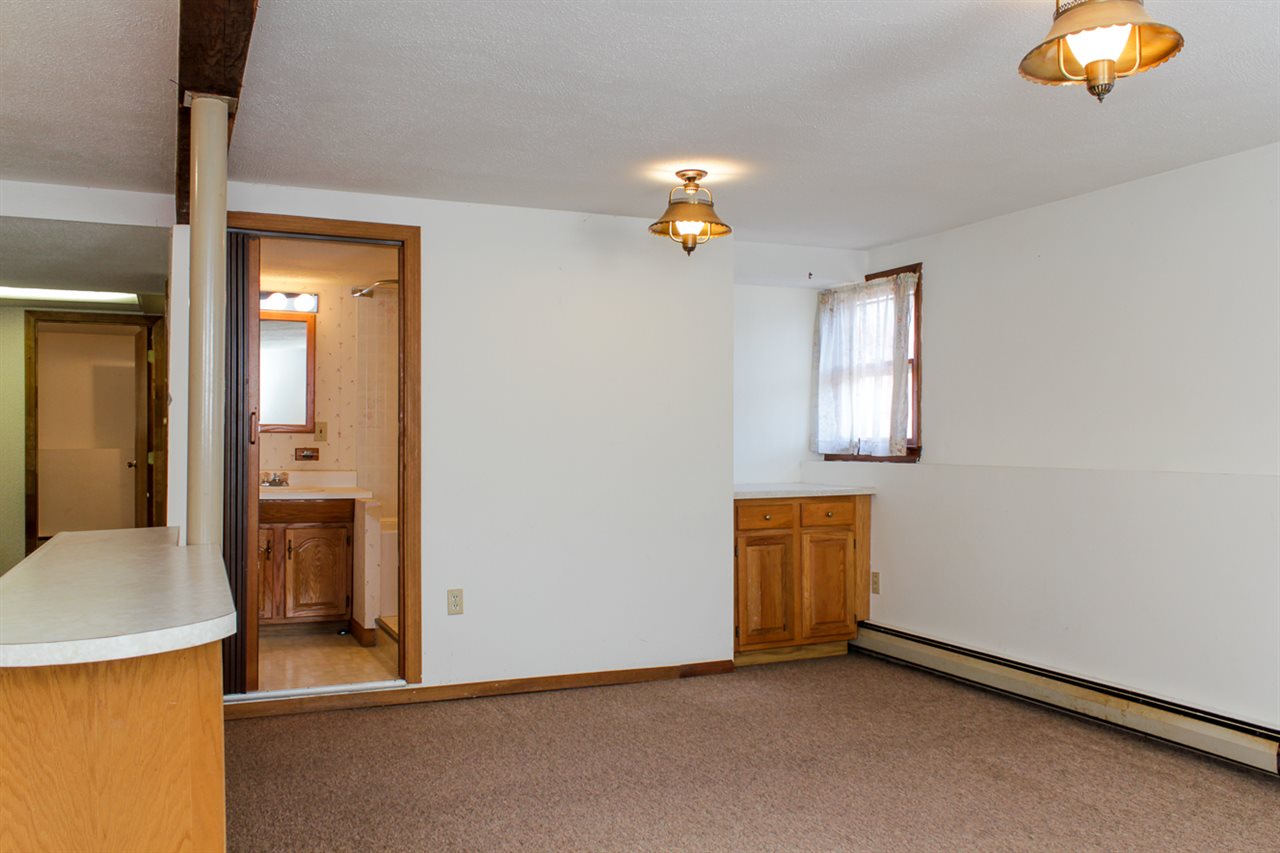 43 Hunting Road Auburn, NH 03032 - Photo 25 of 31