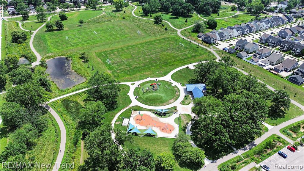 2511 Massoit Road Royal Oak, MI 48073 - Photo 37 of 39