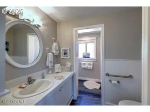 $899,000 | 89796 Sea Breeze Drive, Warrenton, OR 97146