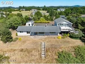 $899,000 | 89796 Sea Breeze Drive, Warrenton, OR 97146