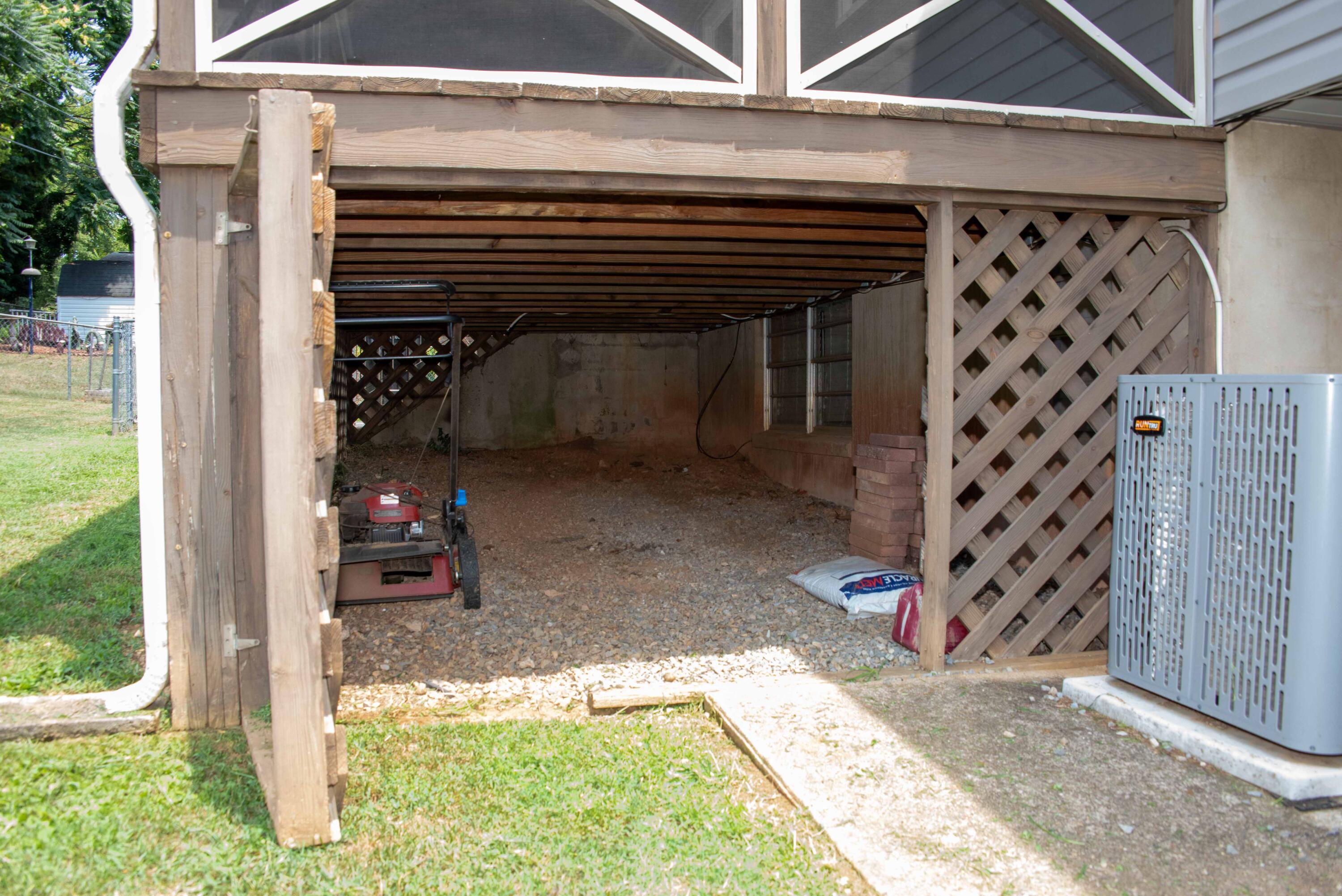 6038 Thornrose Road Roanoke, VA 24012 - Photo 49 of 68 6038 Thornrose-49